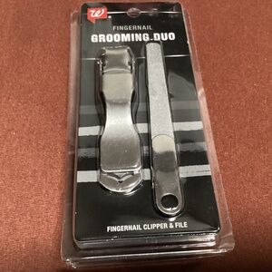 Walgreens Fingernail Grooming Duo Fingernail Clipper and File NEW
